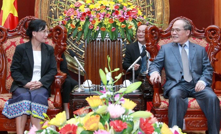 Нгуен Шинь Хунг принял председателя органа государственного регулирования... - ảnh 1